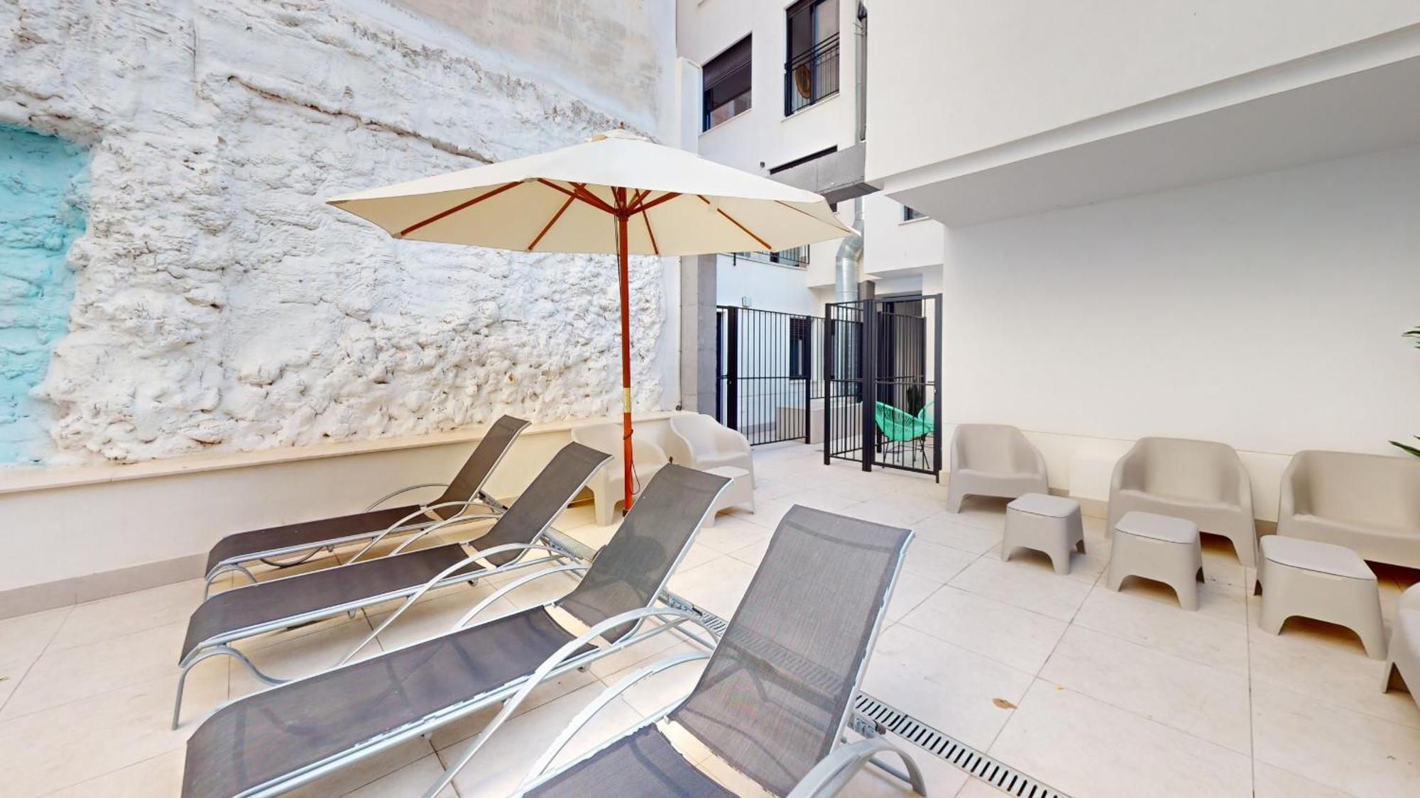 Alicante Colorful Penthouse Center 5C Apartment Exterior photo